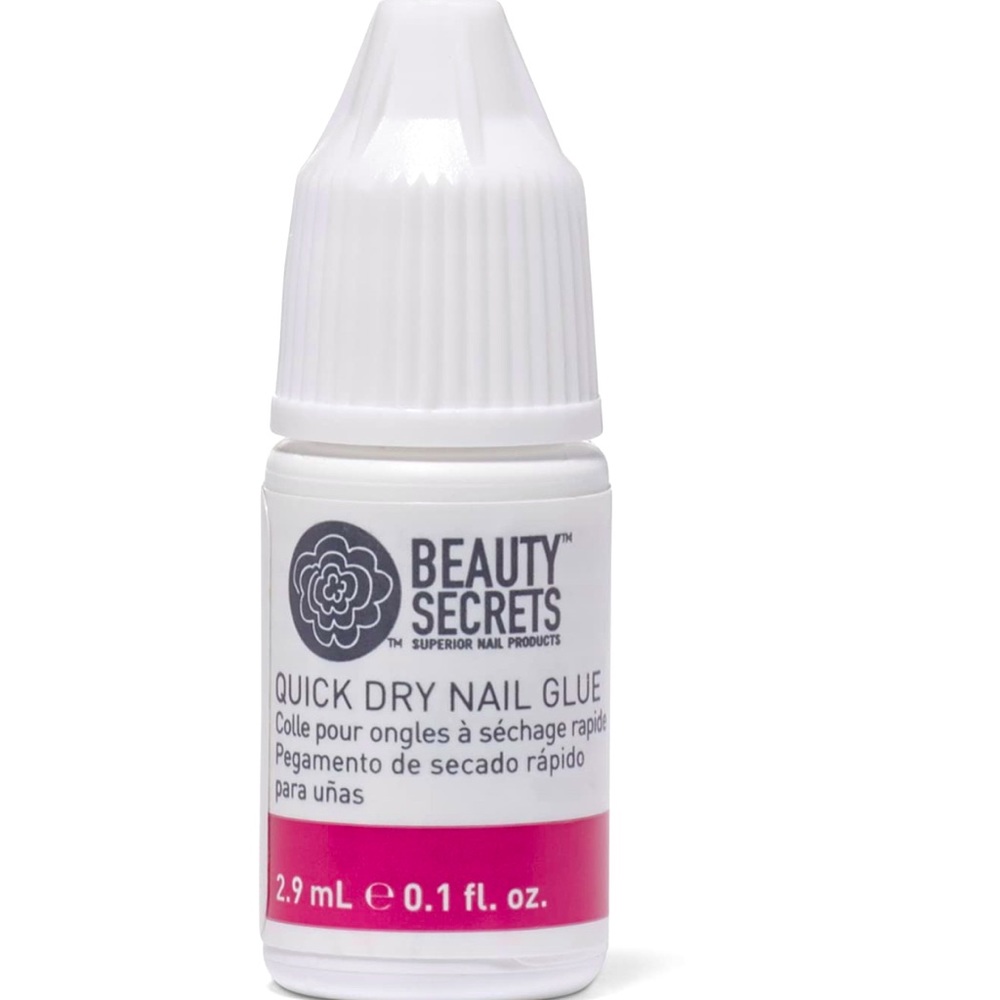 Strongest nail glue